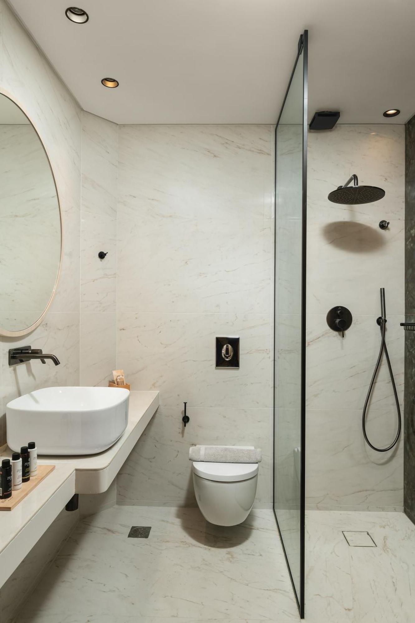 Hotell The Alma Khania