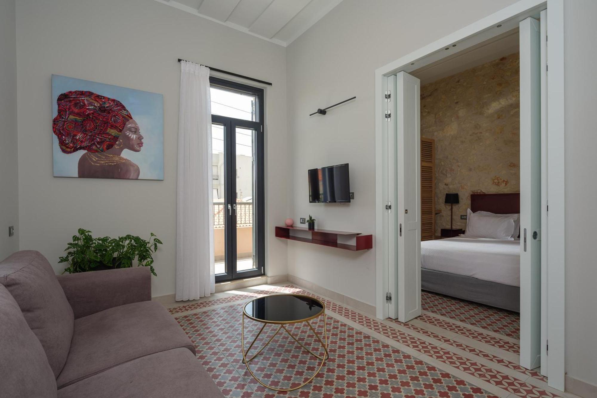 Hotell The Alma Khania